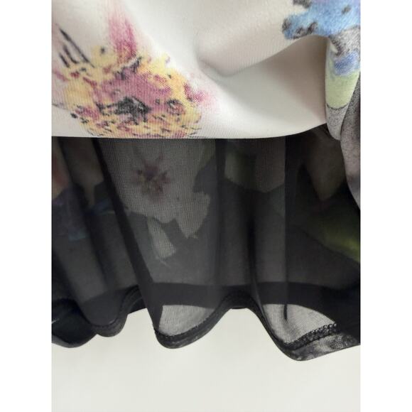 Joseph Ribkoff Women's Floral Faux Wrap Knit Dress Flutter Sleeve Size 6 - Picture 5 of 10